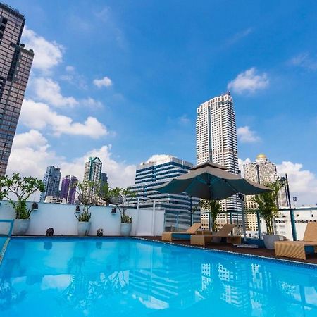 Sapphire Hotel Silom Bangkok Exteriör bild